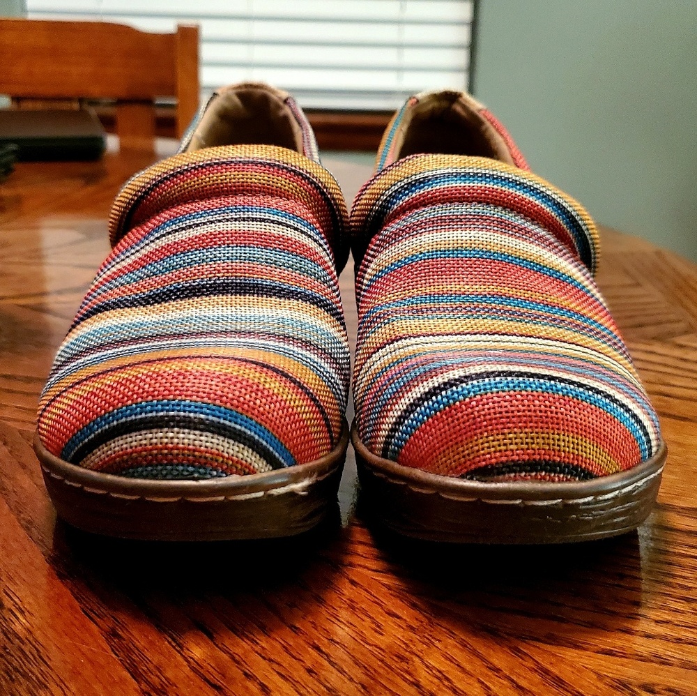 b.o.c  Born Concept  Slip on Clogs Striped - Picture 3 of 7